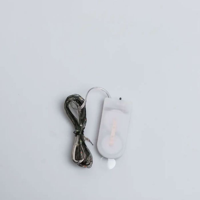 Світлодіодна гірлянда Роса 3 метри на батарейках 30 led нитка на зеленому дроті мультиколор 30L3MGML