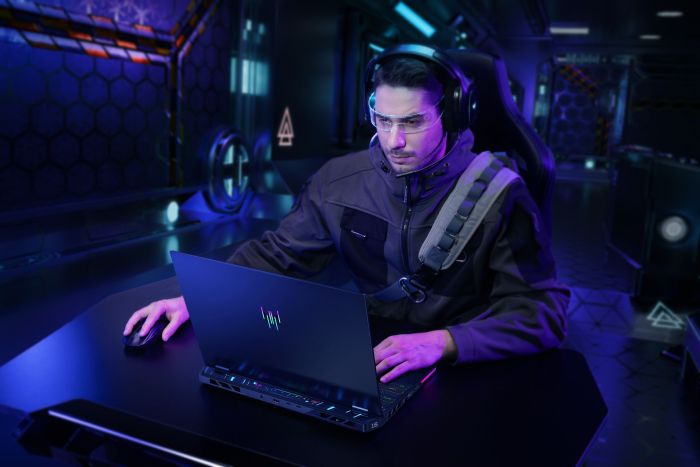 Ноутбук Acer Predator Helios 16 PH16-73 16" OLED, Intel U9-275HX, 32GB, F1TB, NVD5070Ti-12, Lin, черный