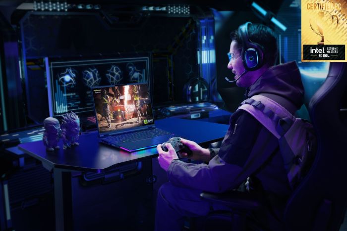 Ноутбук Acer Predator Helios 16 PH16-73 16" OLED, Intel U9-275HX, 64GB, F2TB, NVD5070Ti-12, Win11P, черный